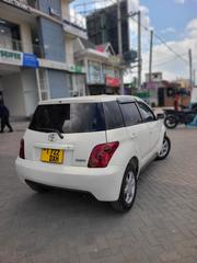 Toyota IST 2004 White for sale