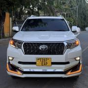 Toyota Land Cruiser Prado 2.7 2019 White for sale