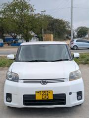 Toyota Corolla Rumion 2009 White for sale