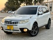 Subaru Forester 2010 White for sale