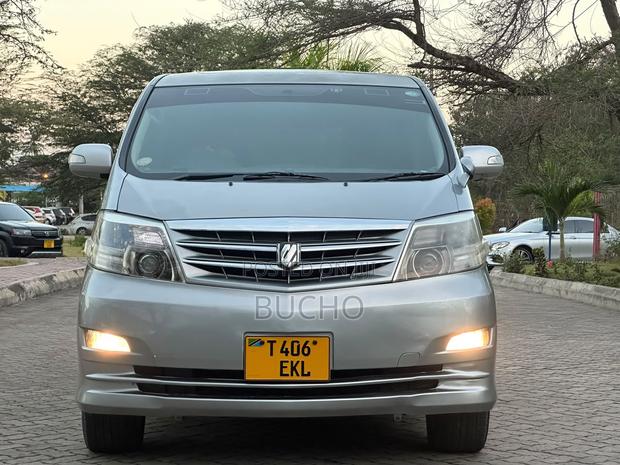 Toyota Alphard 2005 Silver
