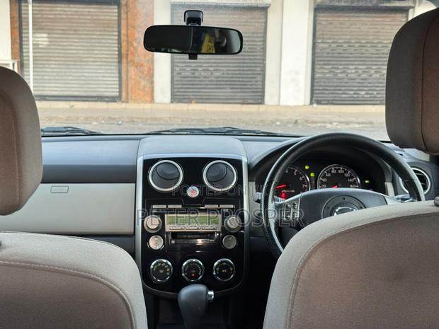 Mazda Verisa 2010 White