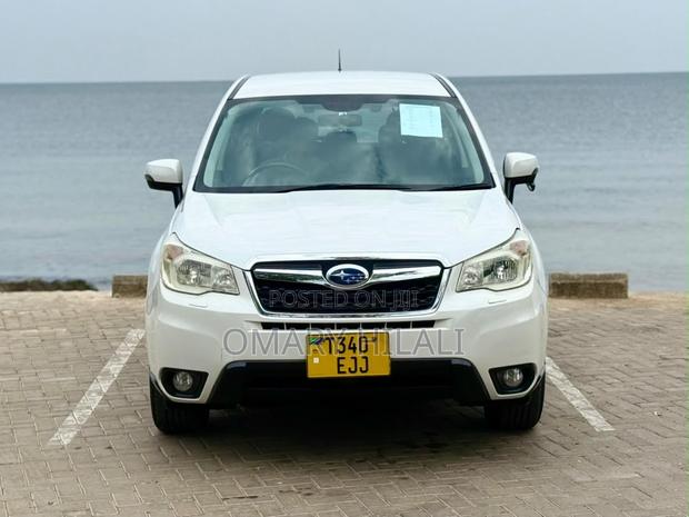 Subaru Forester 2012 White