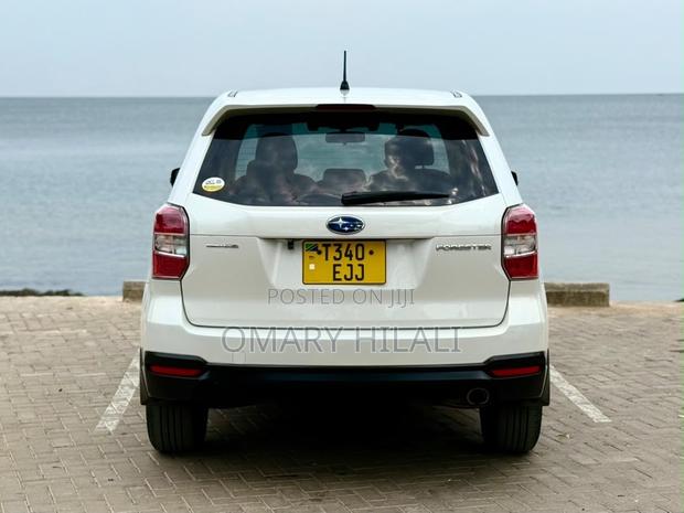 Subaru Forester 2012 White