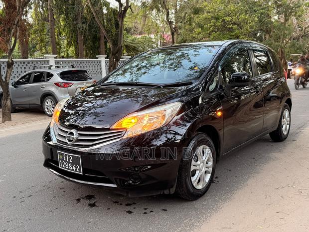 Nissan Note 2014 Black