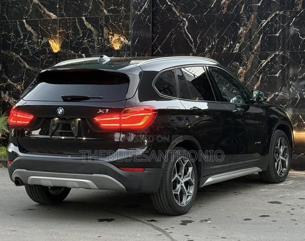BMW X1 xDrive28i AWD 2016 Black