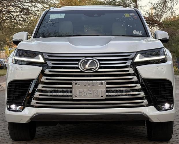 Lexus LX 2025 Pearl