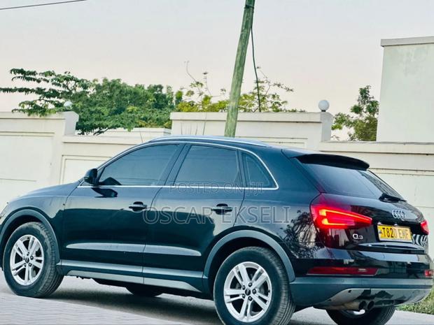 Audi Q3 2015 Black