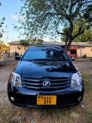 Toyota IST 2005 Black for sale