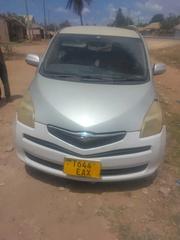 Toyota Ractis 2006 Silver for sale