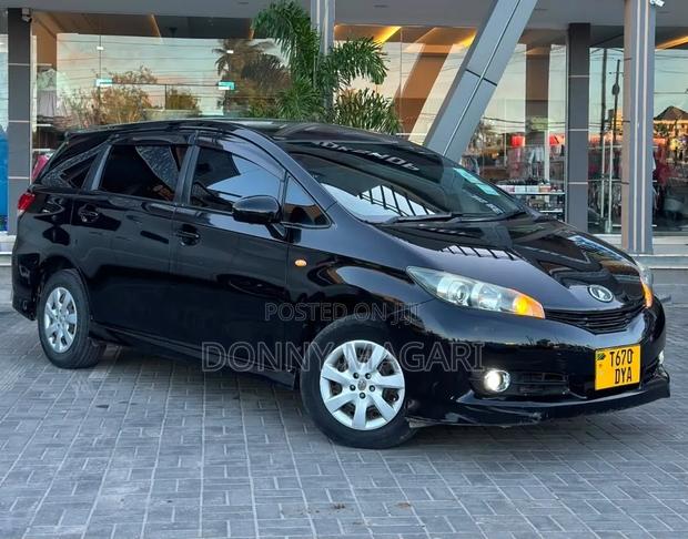 Toyota Wish 2011 Black