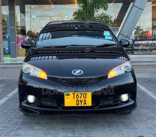Toyota Wish 2011 Black