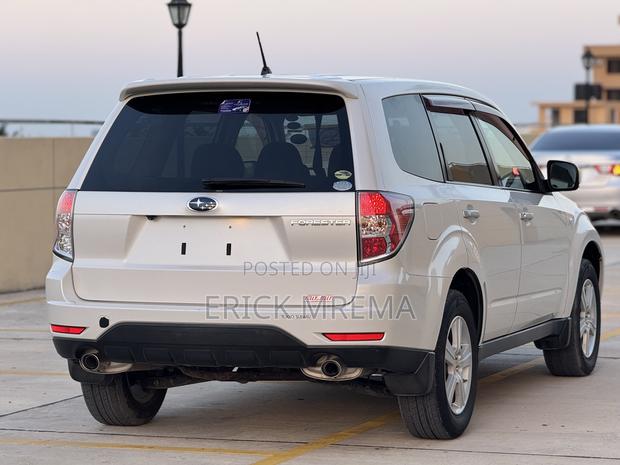 Subaru Forester 2009 White