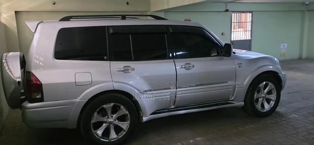 Mitsubishi Pajero Sport GLX 2004 Silver