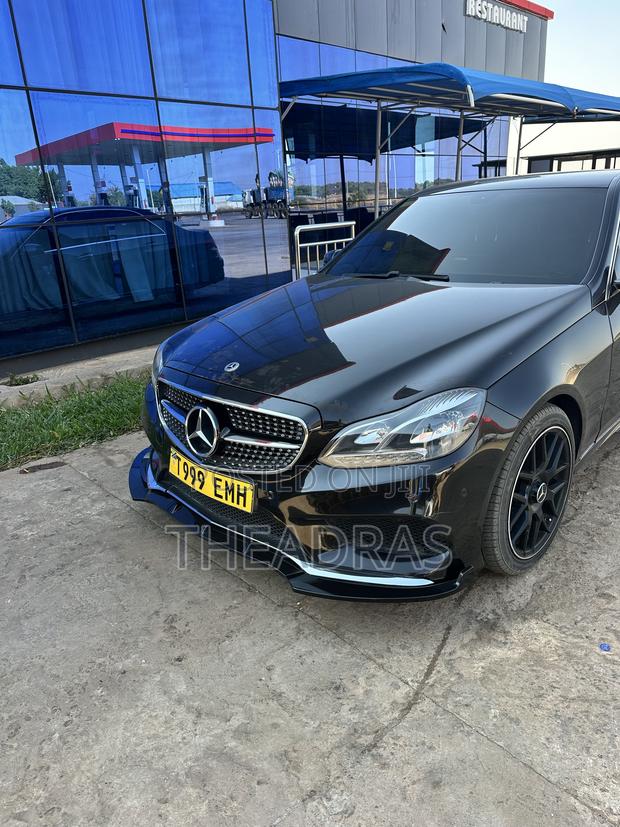Mercedes-Benz E200 2014 Black