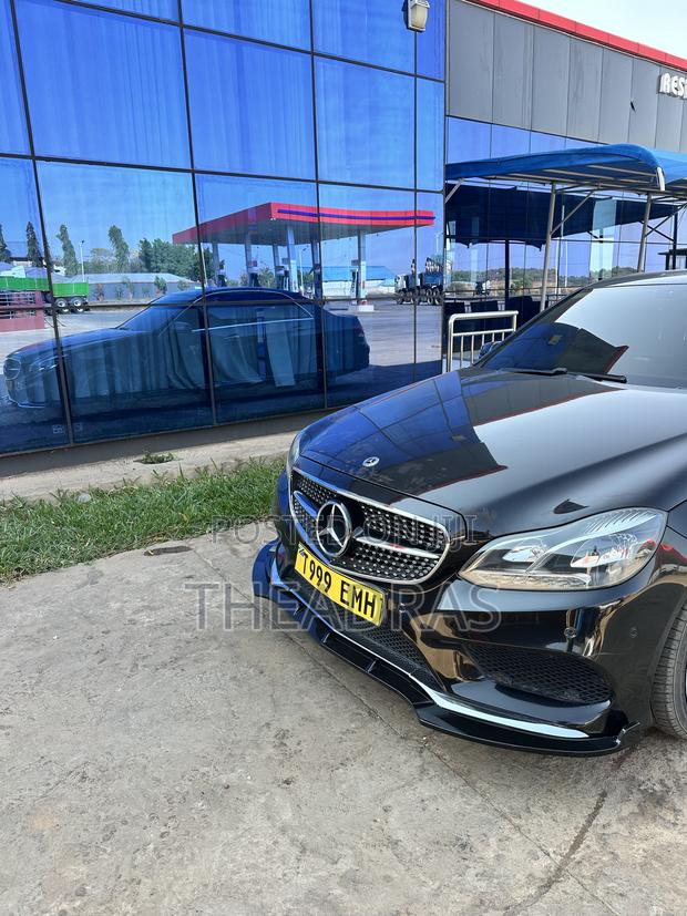Mercedes-Benz E200 2014 Black