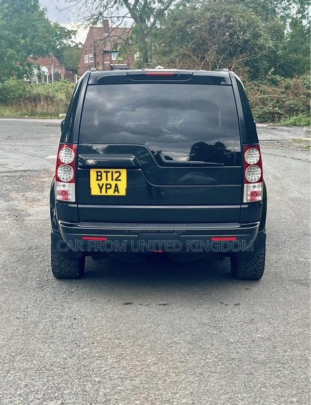 Land Rover Discovery 2012 Black