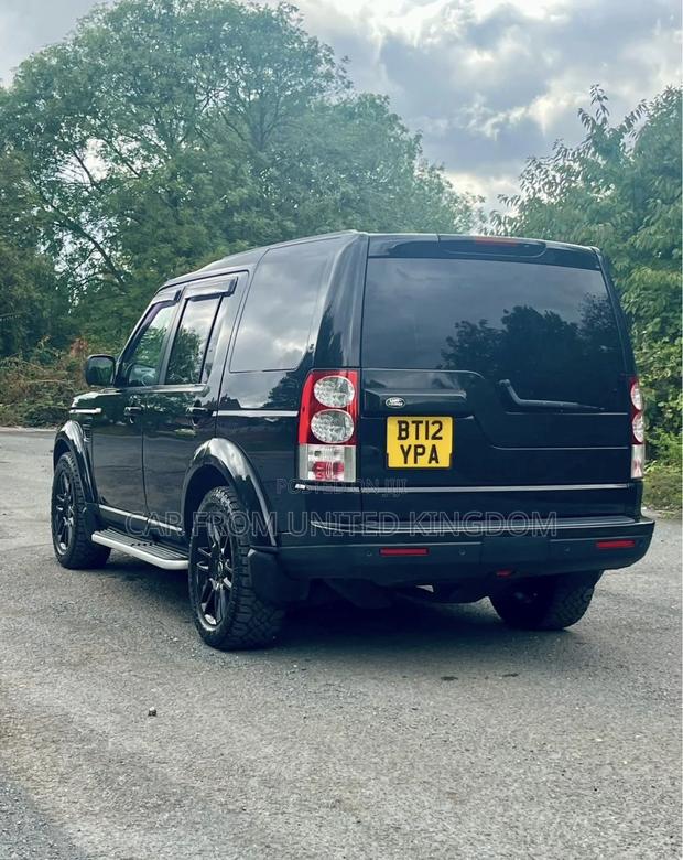 Land Rover Discovery 2012 Black