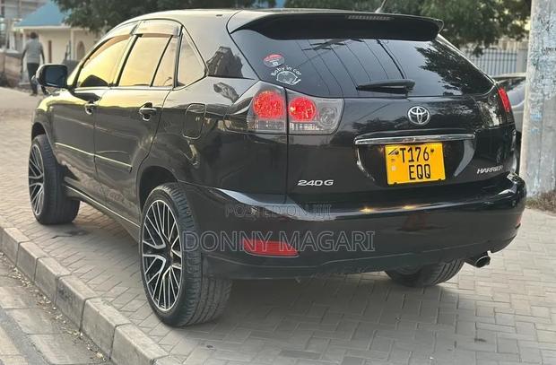 Toyota Harrier 2006 Black