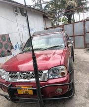 Nissan Hardbody 2000i 2005 Maroon for sale