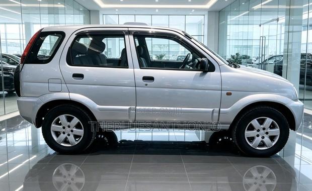 Toyota Cami 2006 Silver