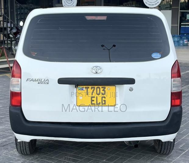 Toyota Probox 2006 White