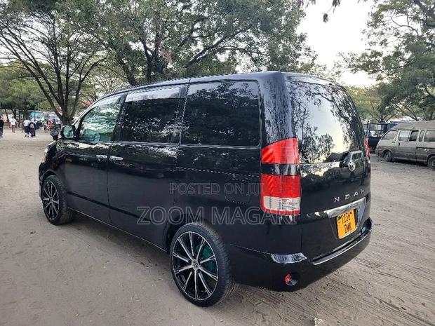 Toyota Noah 2008 Black
