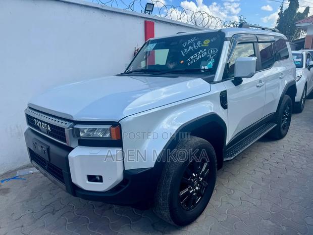 New Toyota Land Cruiser Prado 2024 White
