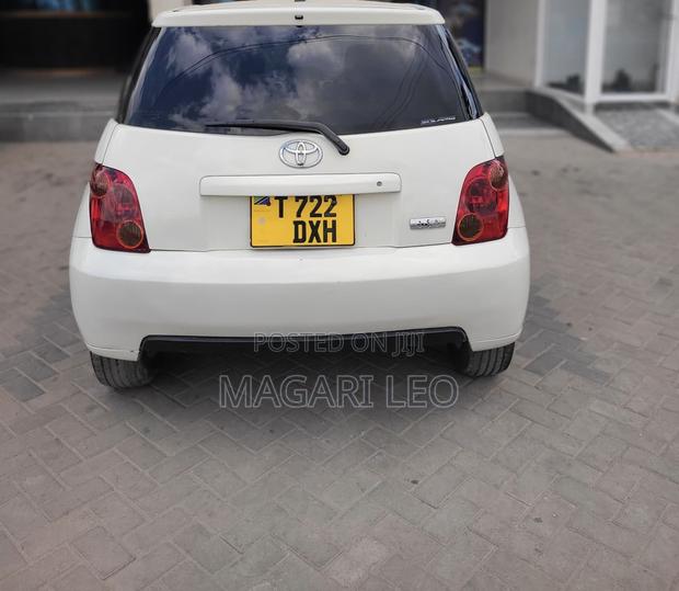 Toyota IST 2005 Pearl