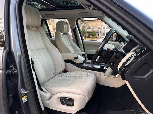 Land Rover Range Rover Vogue 2015 Gray