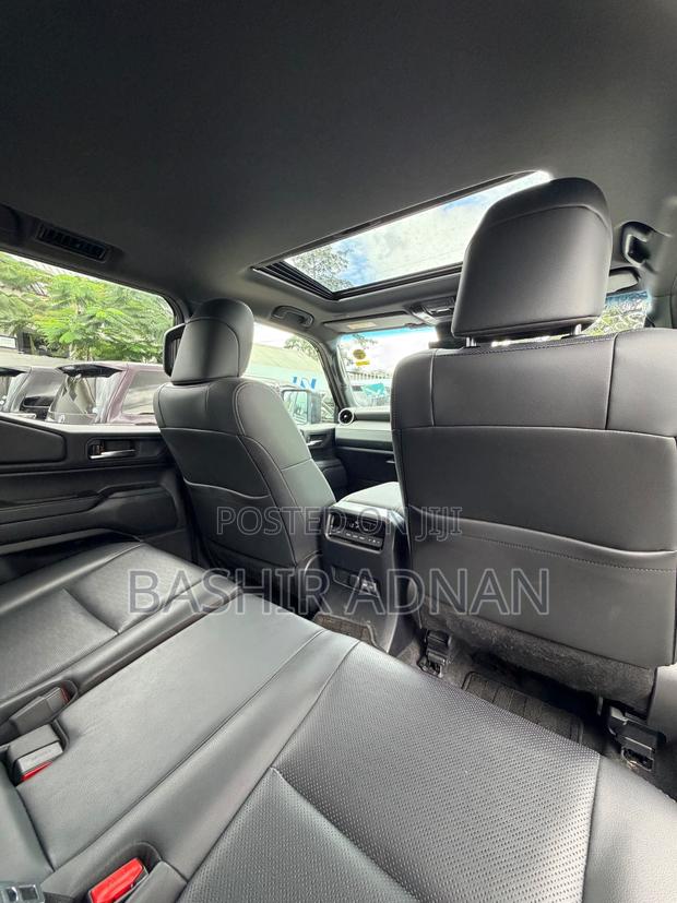 Toyota Land Cruiser LC250 2025 Black