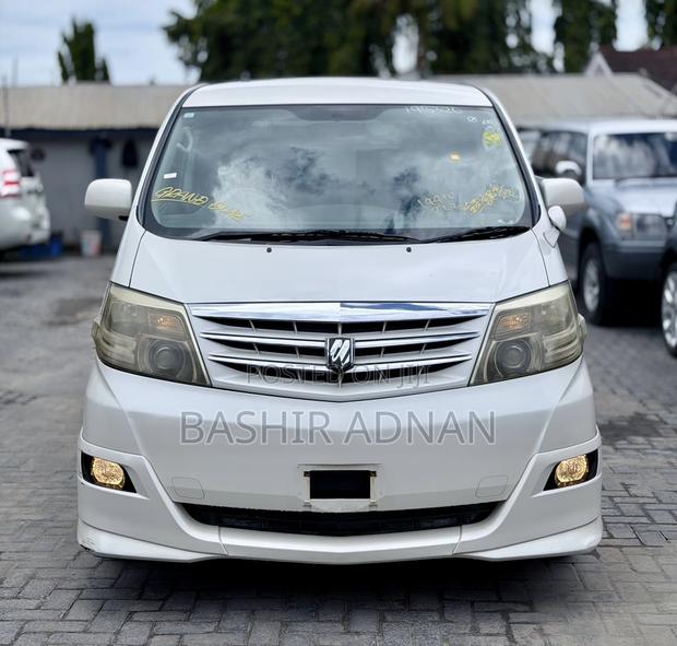 Toyota Alphard 2005 White