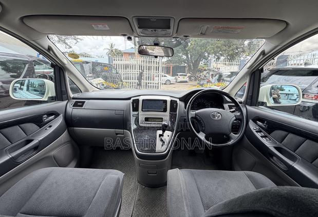 Toyota Alphard 2005 White