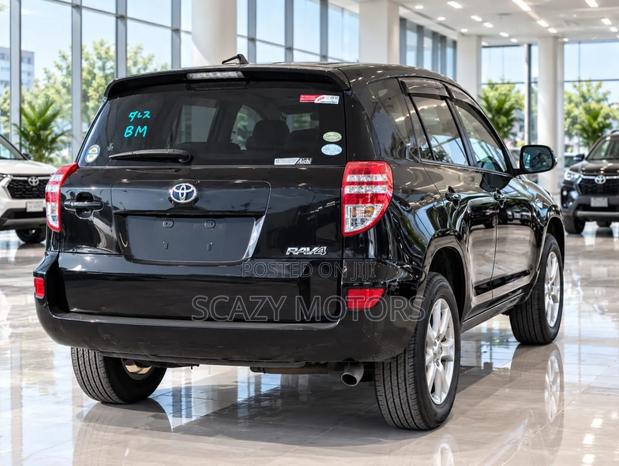 Toyota RAV4 2008 Black