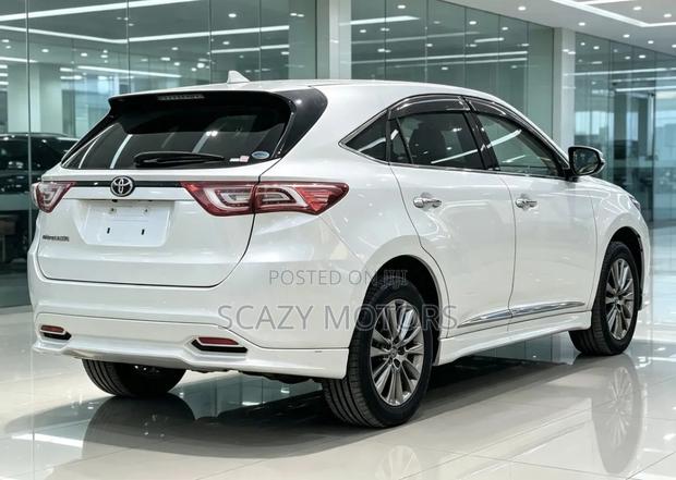 Toyota Harrier 2014 White