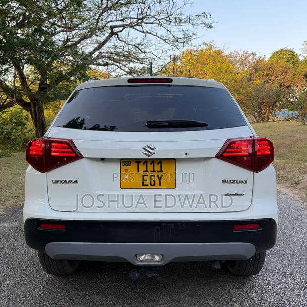 Suzuki Grand Vitara 2015 White
