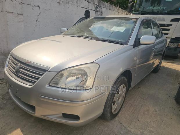 Toyota Premio 2005 Silver