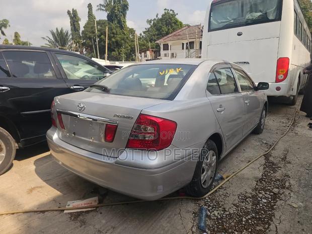 Toyota Premio 2005 Silver