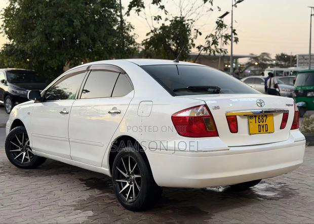Toyota Premio 2004 White