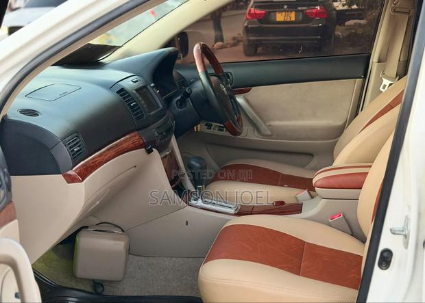 Toyota Premio 2004 White