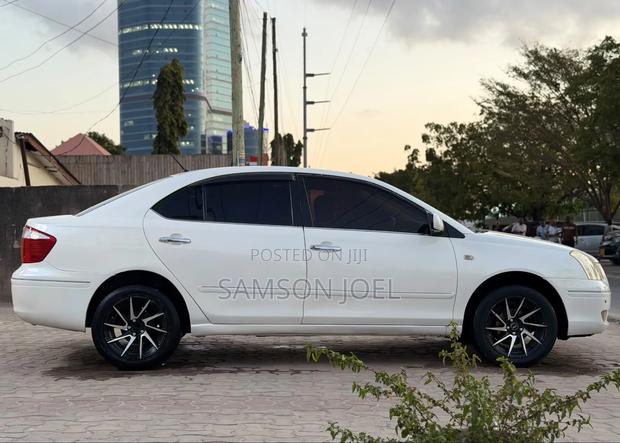 Toyota Premio 2004 White