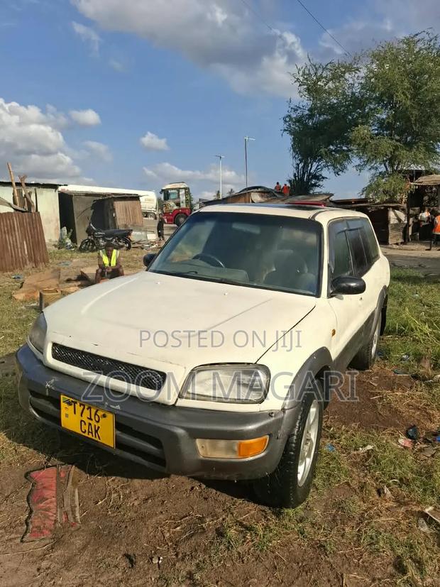 Toyota RAV4 Cabriolet 1998 White