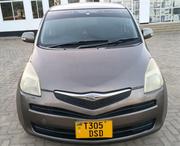 Toyota Ractis 2005 Silver for sale