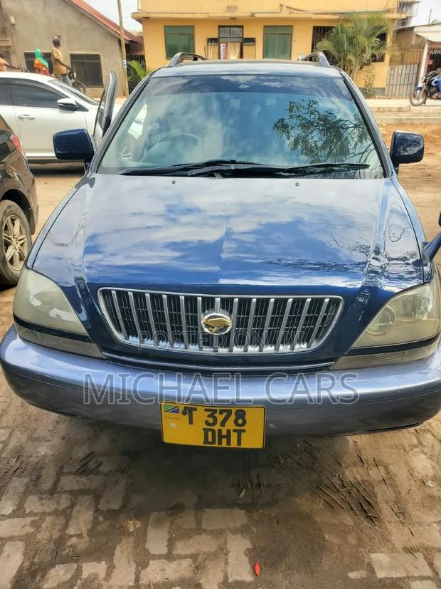 Toyota Harrier 2002 Blue