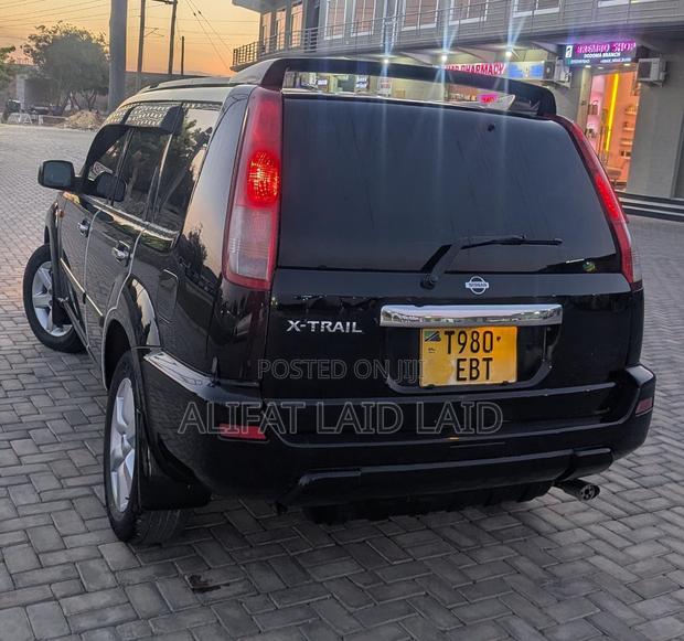 Nissan X-Trail 2005 Black