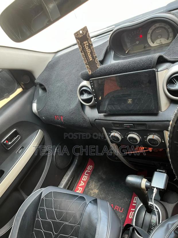 Toyota IST 2011 Silver