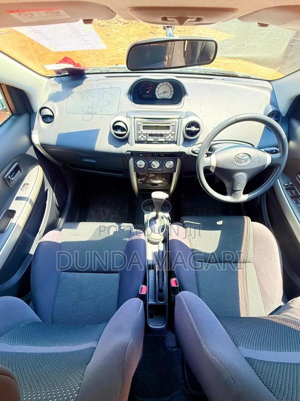 Toyota IST 2003 Blue