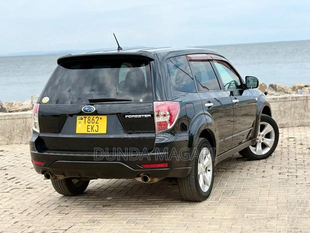 Subaru Forester 2008 Black