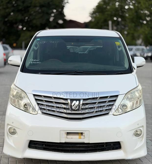 Toyota Alphard 2010 White