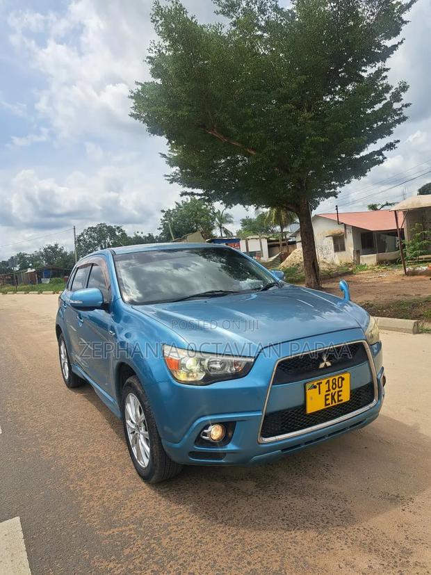 Mitsubishi RVR 2.0 2011 Blue